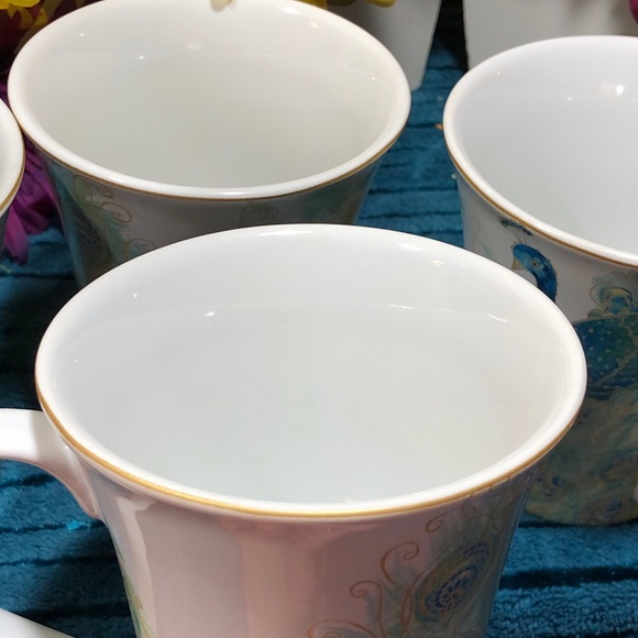 Set Of 4 Unused, 222 Fifth Lakshmi Porcelain Peacock Mugs - Picture 7 of 16